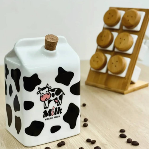 زجاجة لبن بورسلين