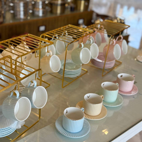 طقم فناجين شاي 6 قطع بحامل جولد