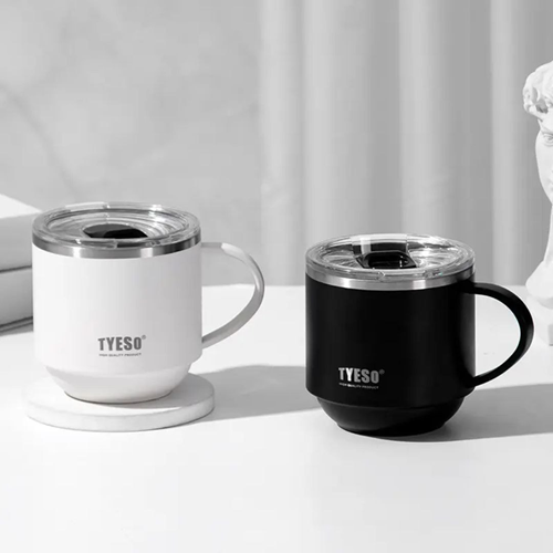 مج حراري بغطاء أكليريك