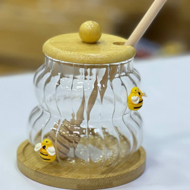 برطمان عسل شكل نحل