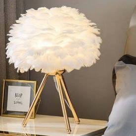 أباجورة بشابوه ريش