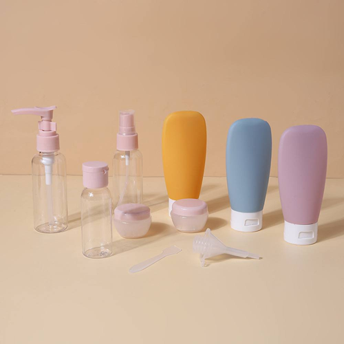 مجموعة عبوات للسفر