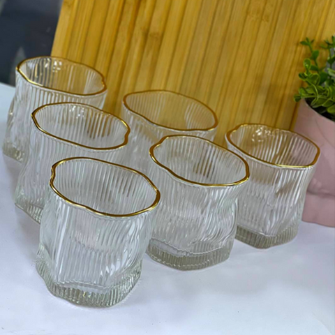 Image of طقم أكواب بإطار جولد 6 قطع