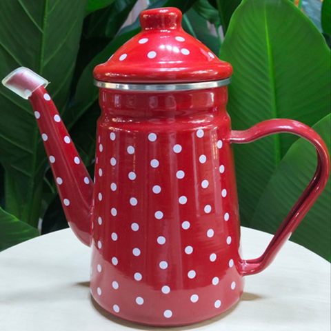 Image of براد صاج باللون الأحمر