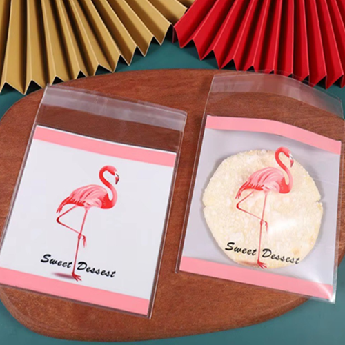 أكياس البسكويت والكوكيز