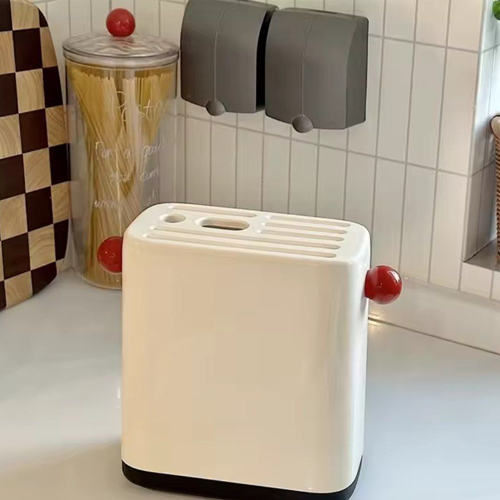 حامل ومصفاة للسكاكين