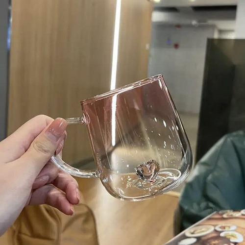 مج بايركس شكل قلب