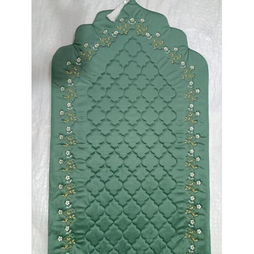 سجادة صلاة مبطنة