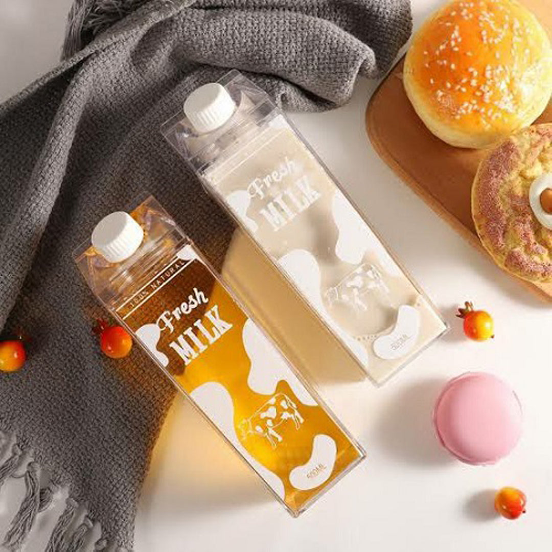 زجاجة اكليريك للحليب والعصائر